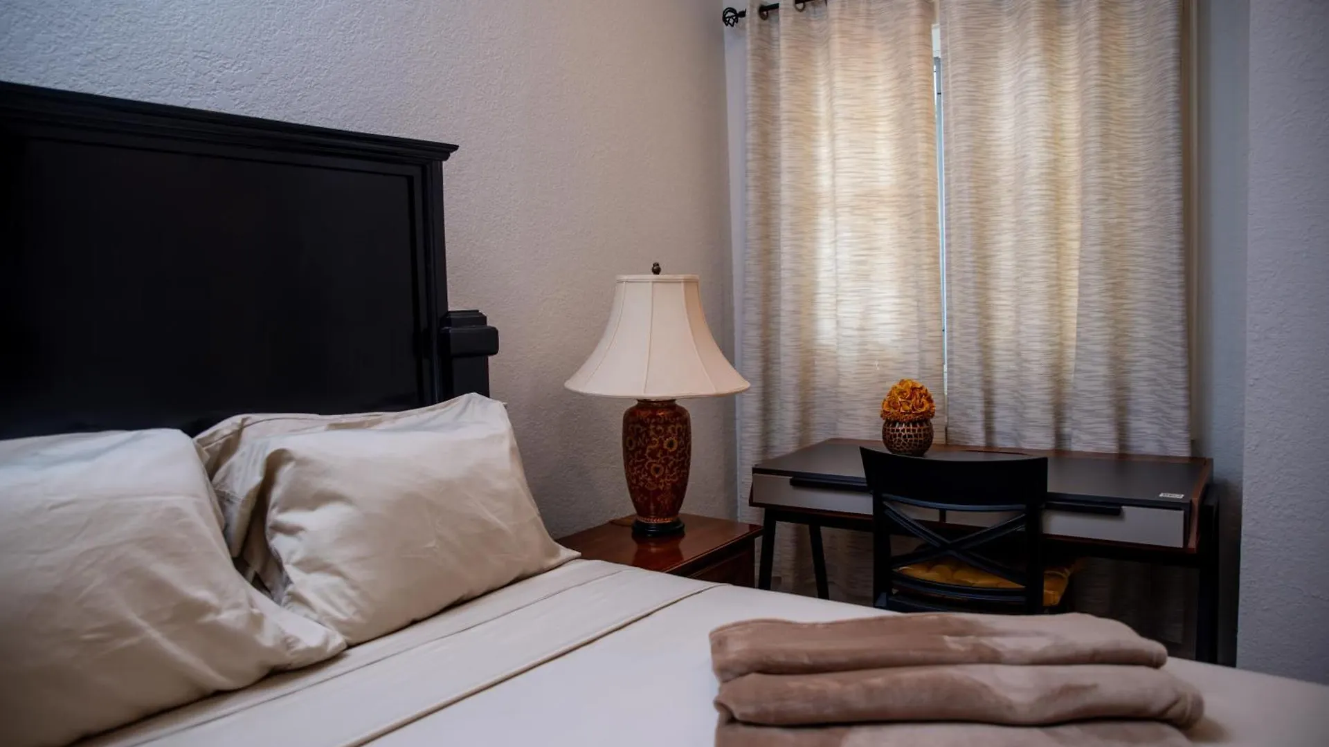 Top Bay Apartments - All 5 Units Montego Bay Giamaica