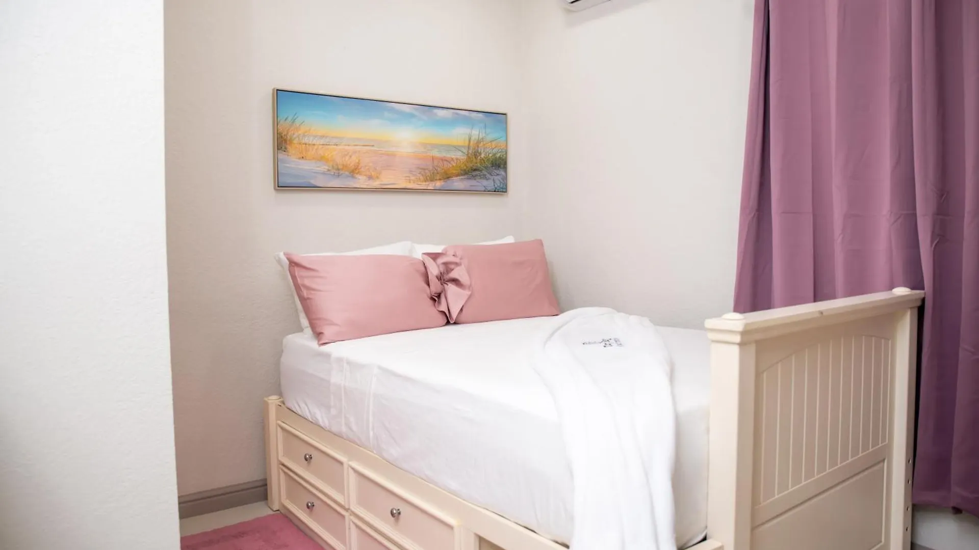 Top Bay Apartments - All 5 Units Montego Bay