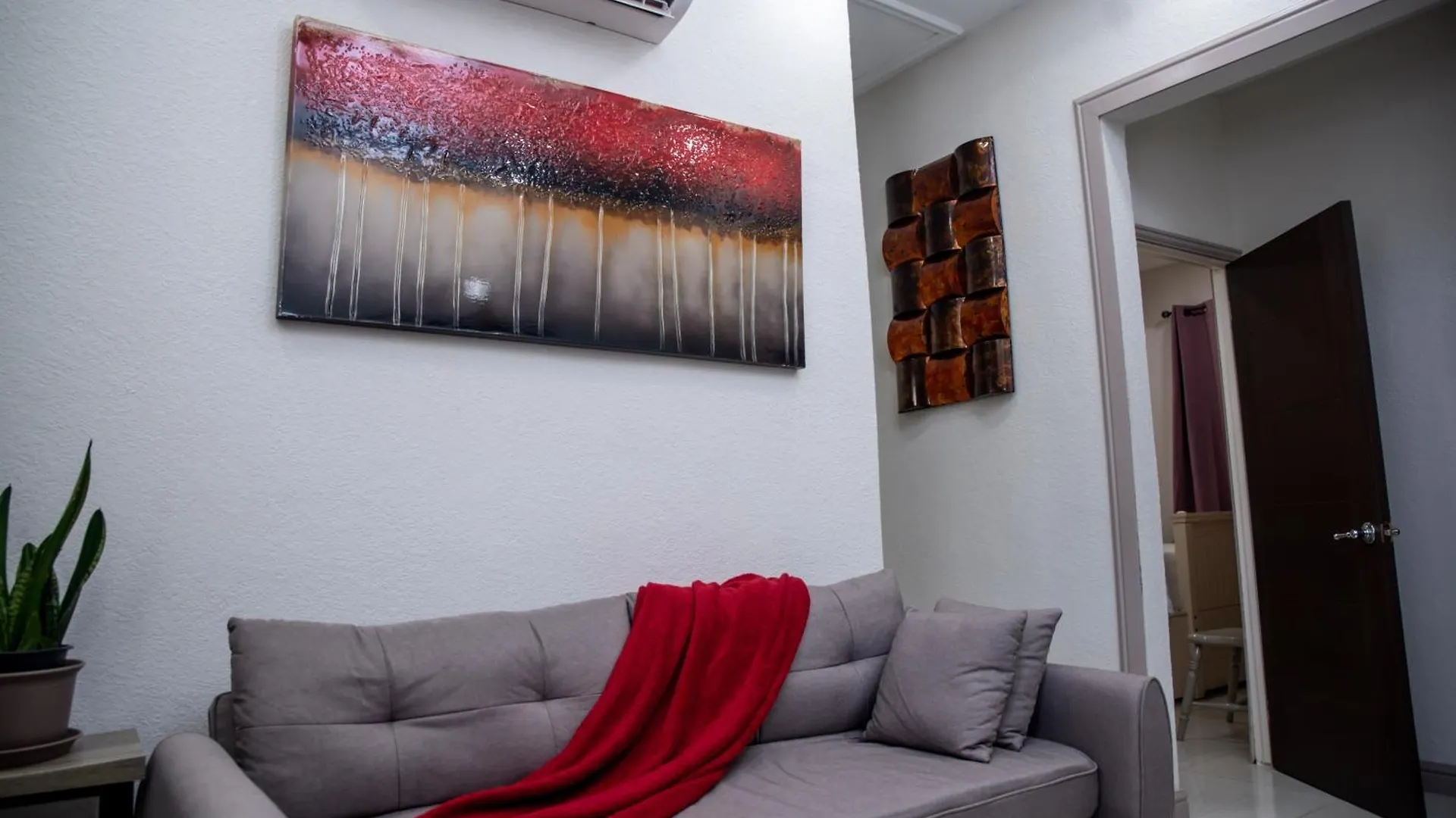 Top Bay Apartments - All 5 Units Montego Bay Giamaica