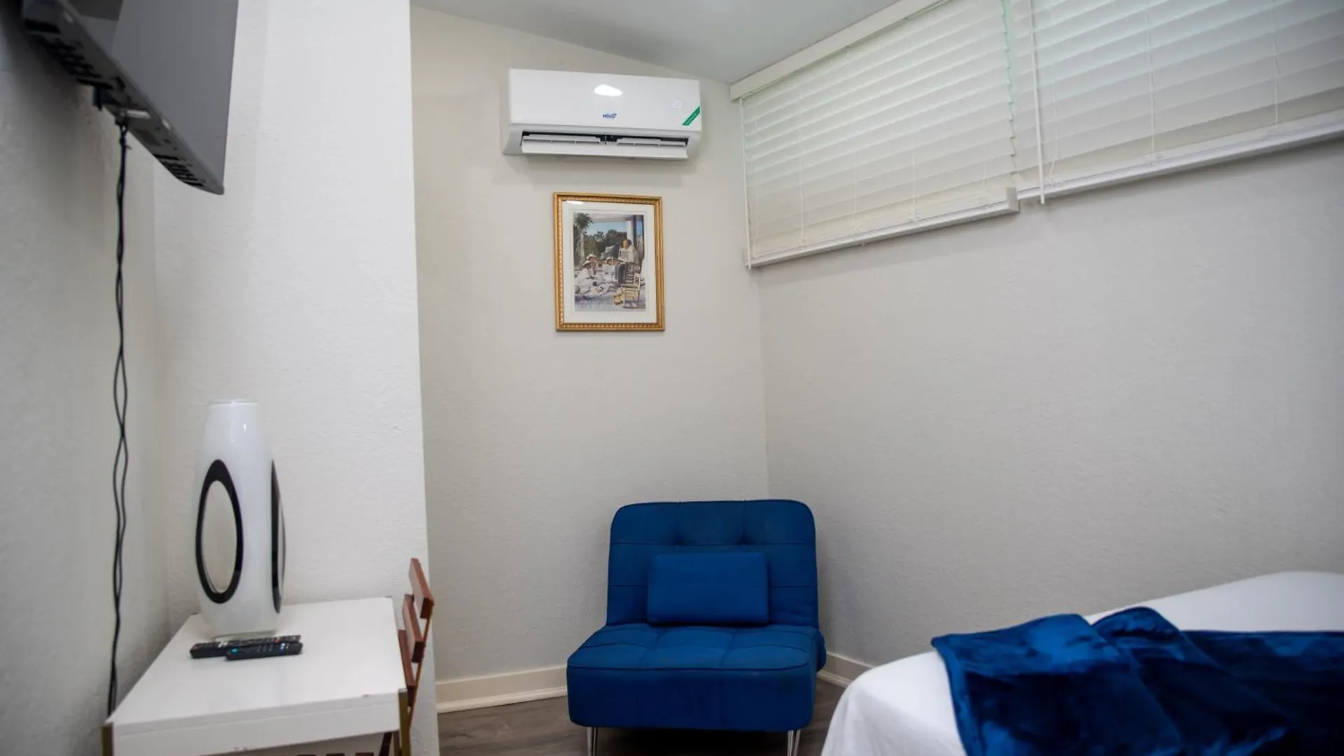 Top Bay Apartments - All 5 Units مونتيغو باي 0*,