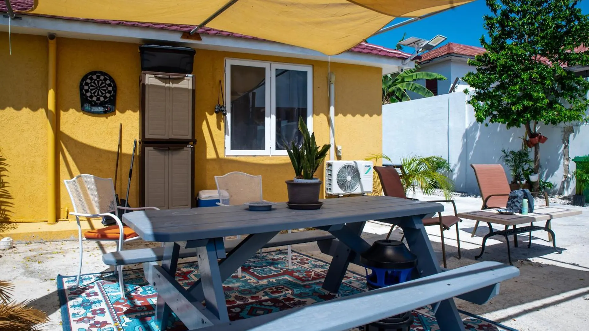 Top Bay Apartments - All 5 Units مونتيغو باي